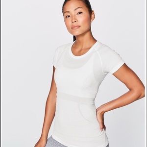 White lululemon swiftly tech top